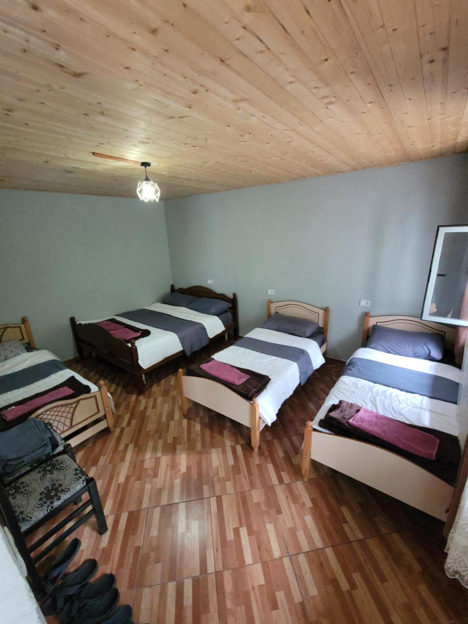 Emanueli * Tropoje